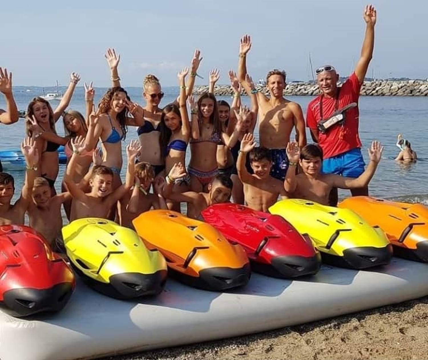 ECO GLISS SEABOB JEU AQUATIQUE EN GROUPE D'ADOS EN PACA