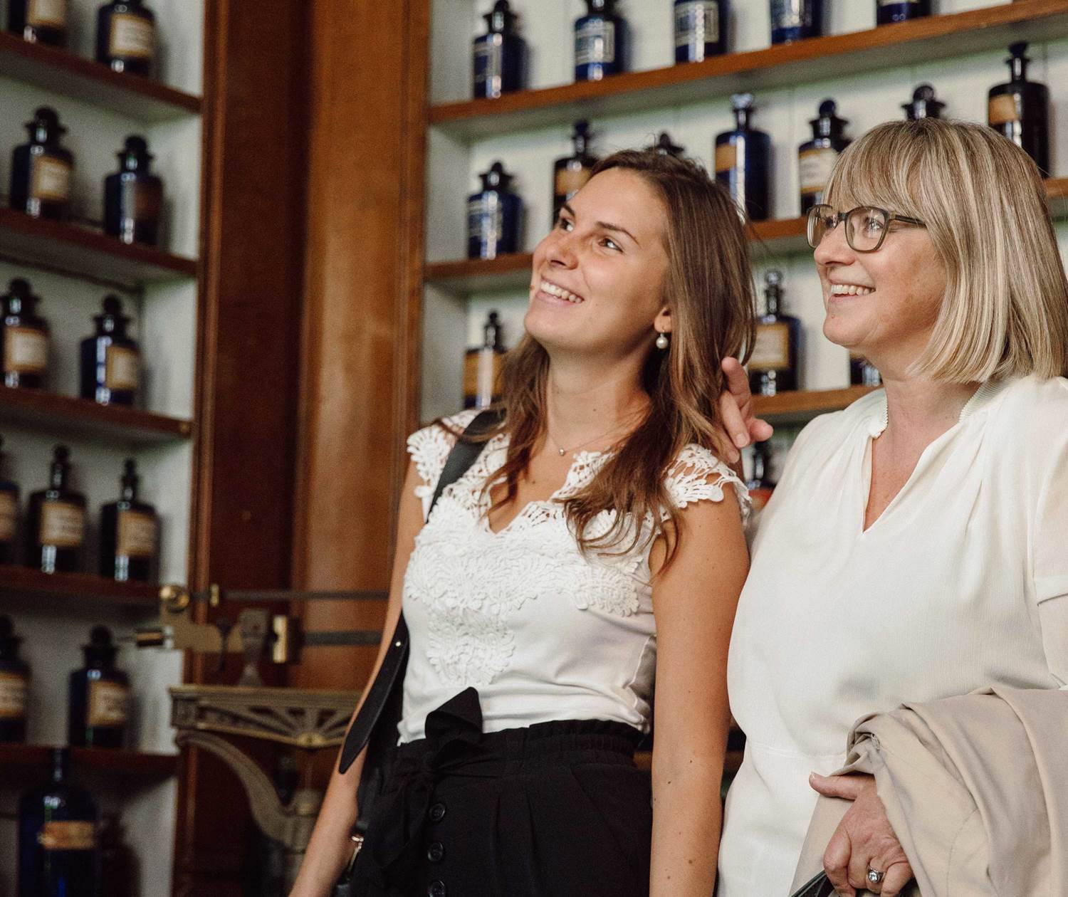 Pharmacie Bourdeaux - Copyright Leslie Artamonow