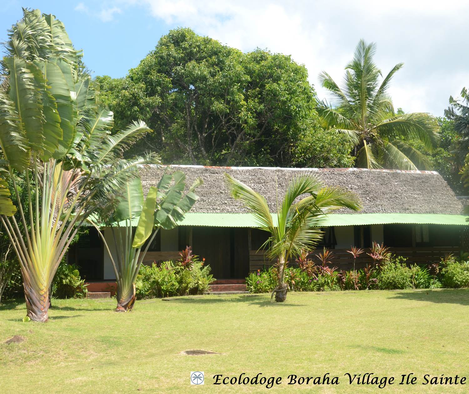 Bungalow Familial 5 Pax Boraha Village Ile Ste Marie Madagascar 01
