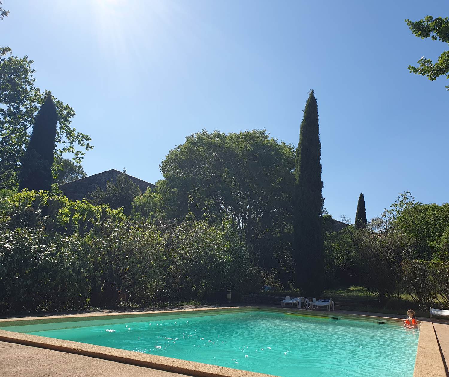 Le Mas des Sages piscine