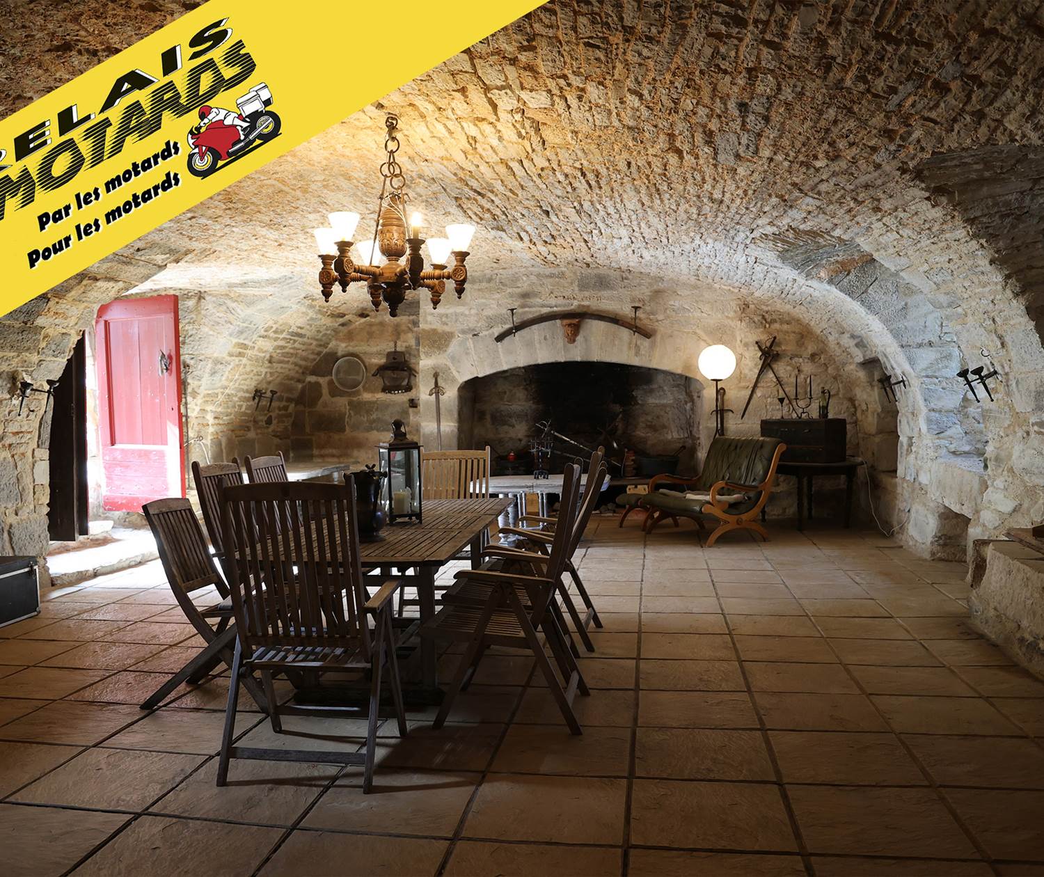 Chateau de Saint Chamarand, Relais Motards
