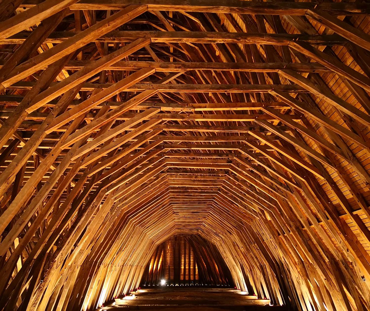 Charpente de l'église St Girons