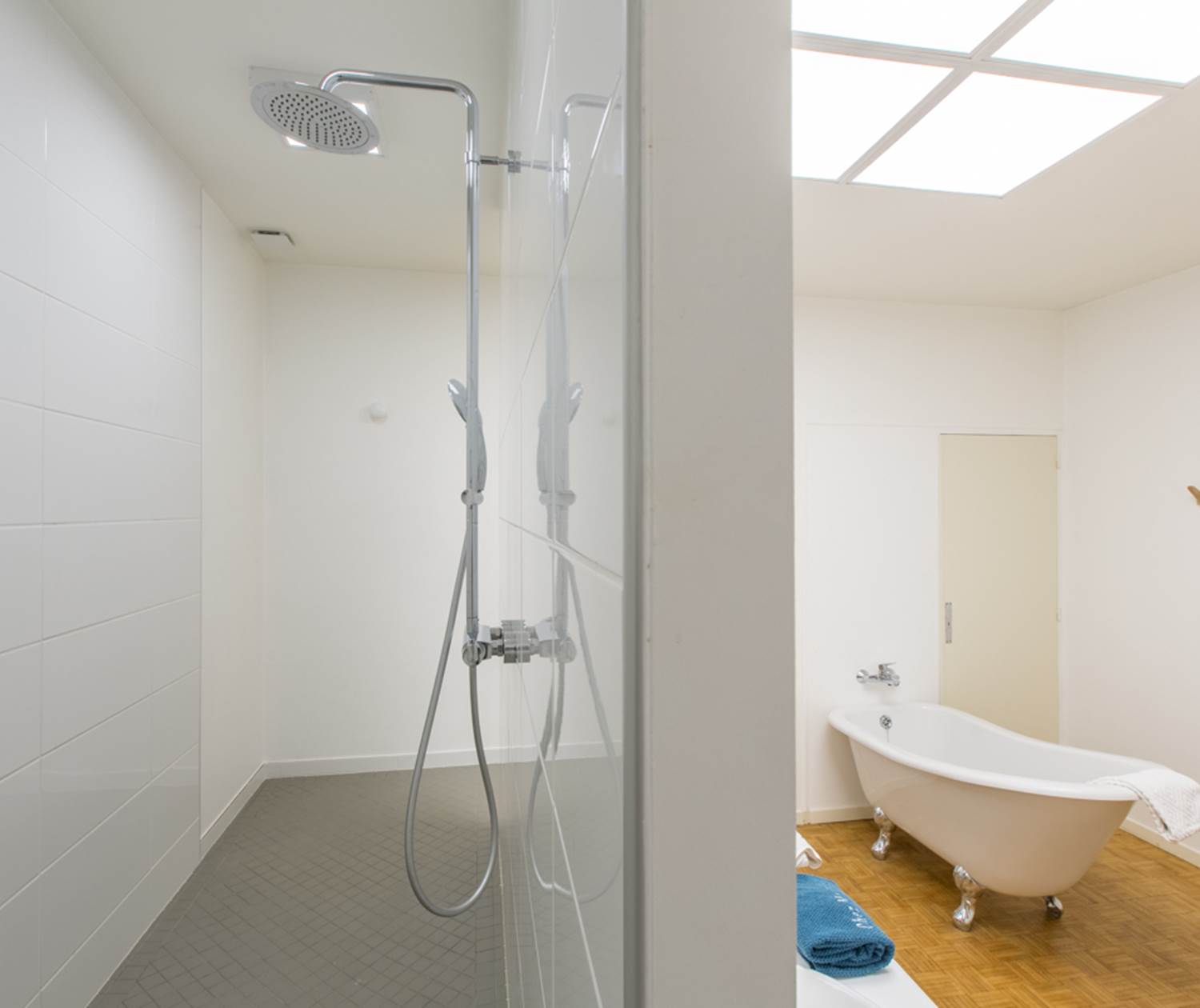 Grande salle de bain-2