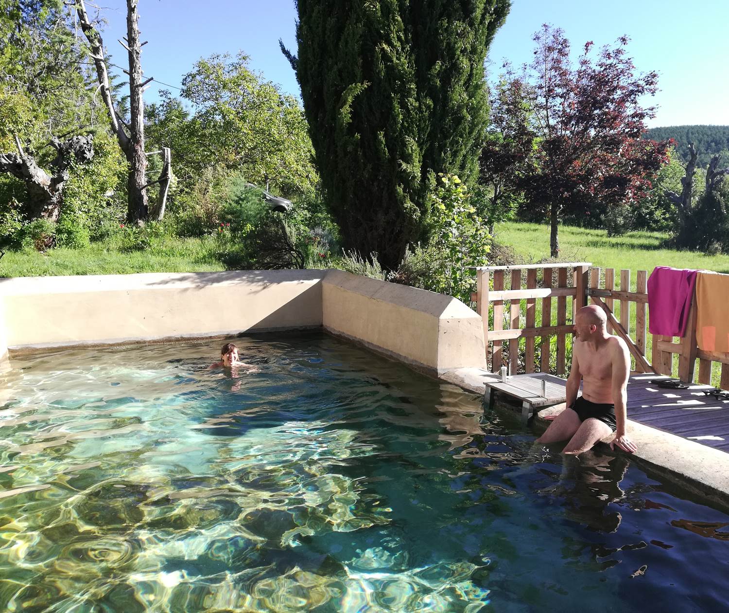Baignade à la Bastide du Claus