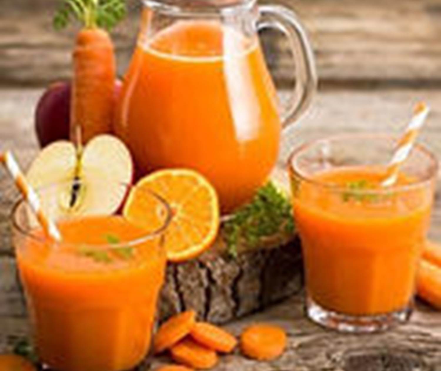 Un jus de fruit et légumes à l'extracteur chaque matin, un bouillon de légumes bio chaque soir