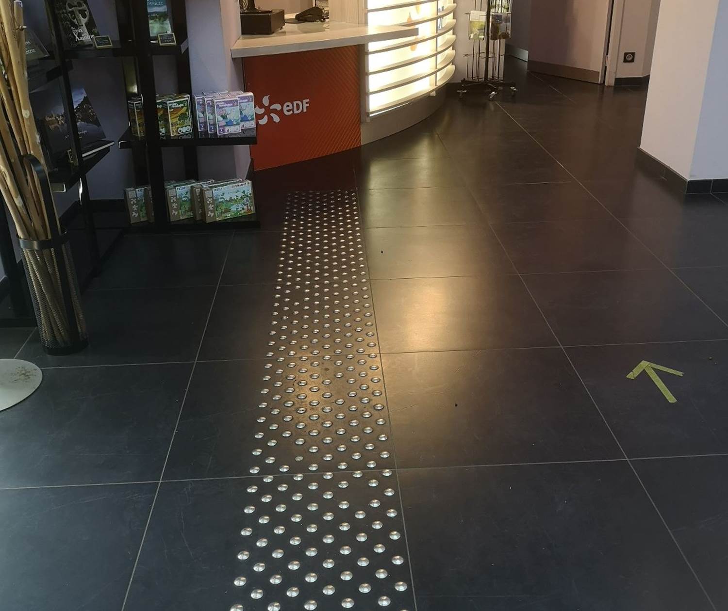 Bande de veuille accueil espace Odyssélec