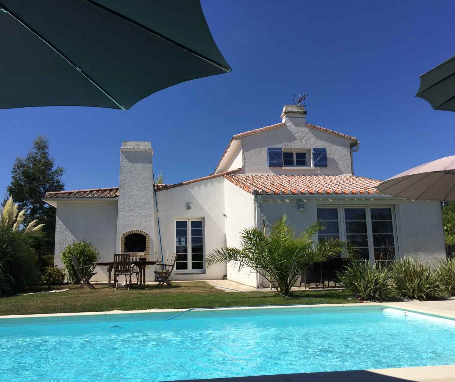 Piscine chauffée - Chambres d'hotes Une Escale à Pornic
