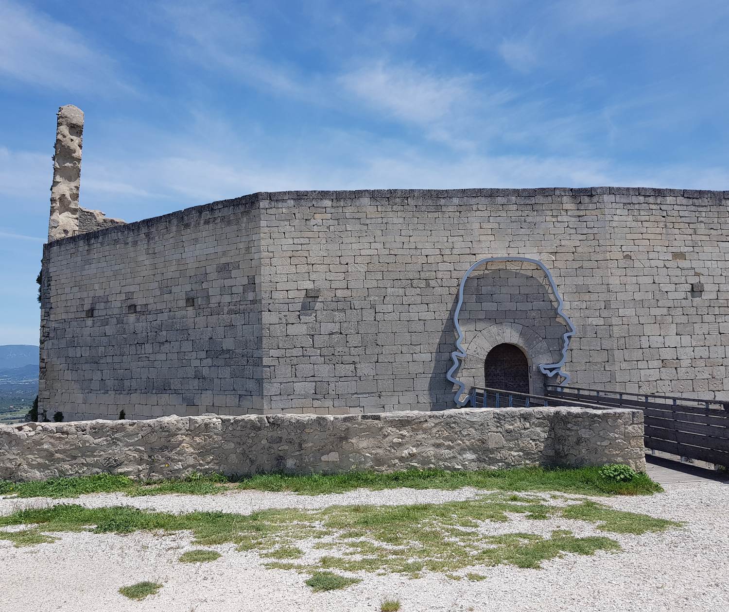 Le_chateau_du_marquis_de_Sade à Lacoste