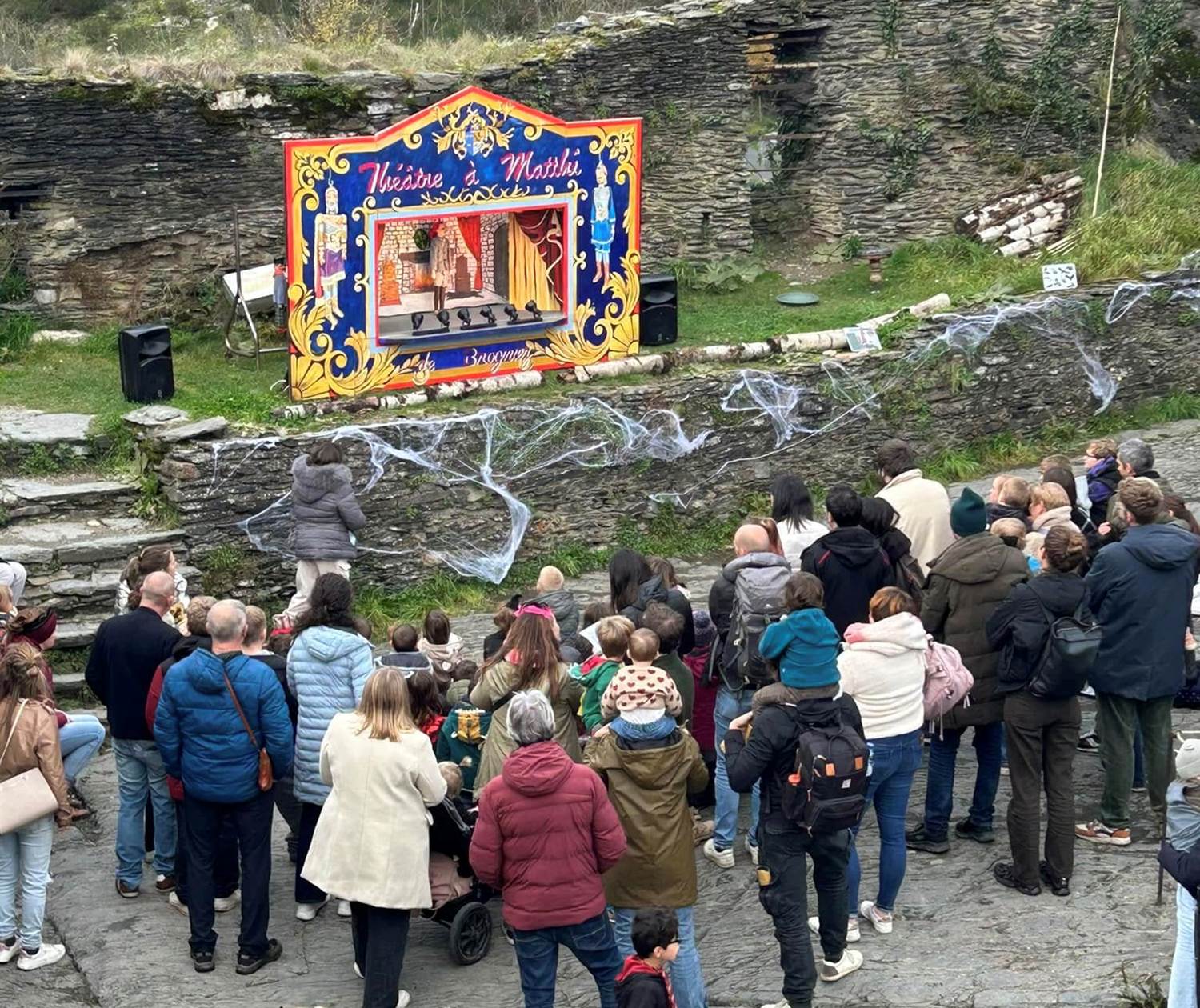 Spectacle de marionnette au Château féodal de La Roche-en-Ardenne