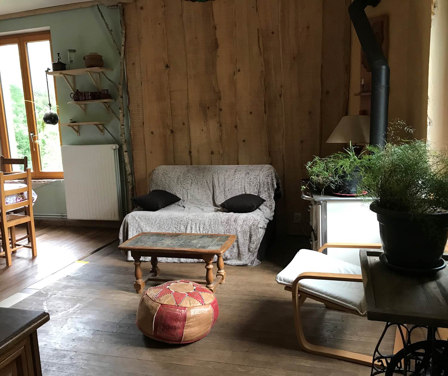 salon gite piece commune