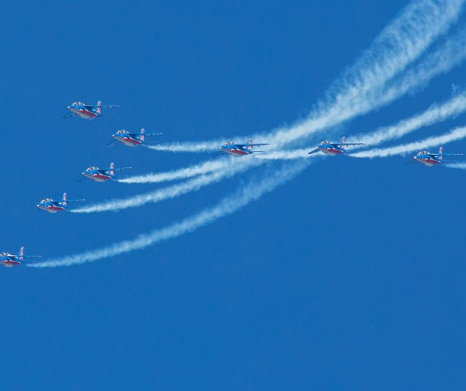 800x600_la-patrouille-de-france-et-les-ailes-bleues-pornic-23261