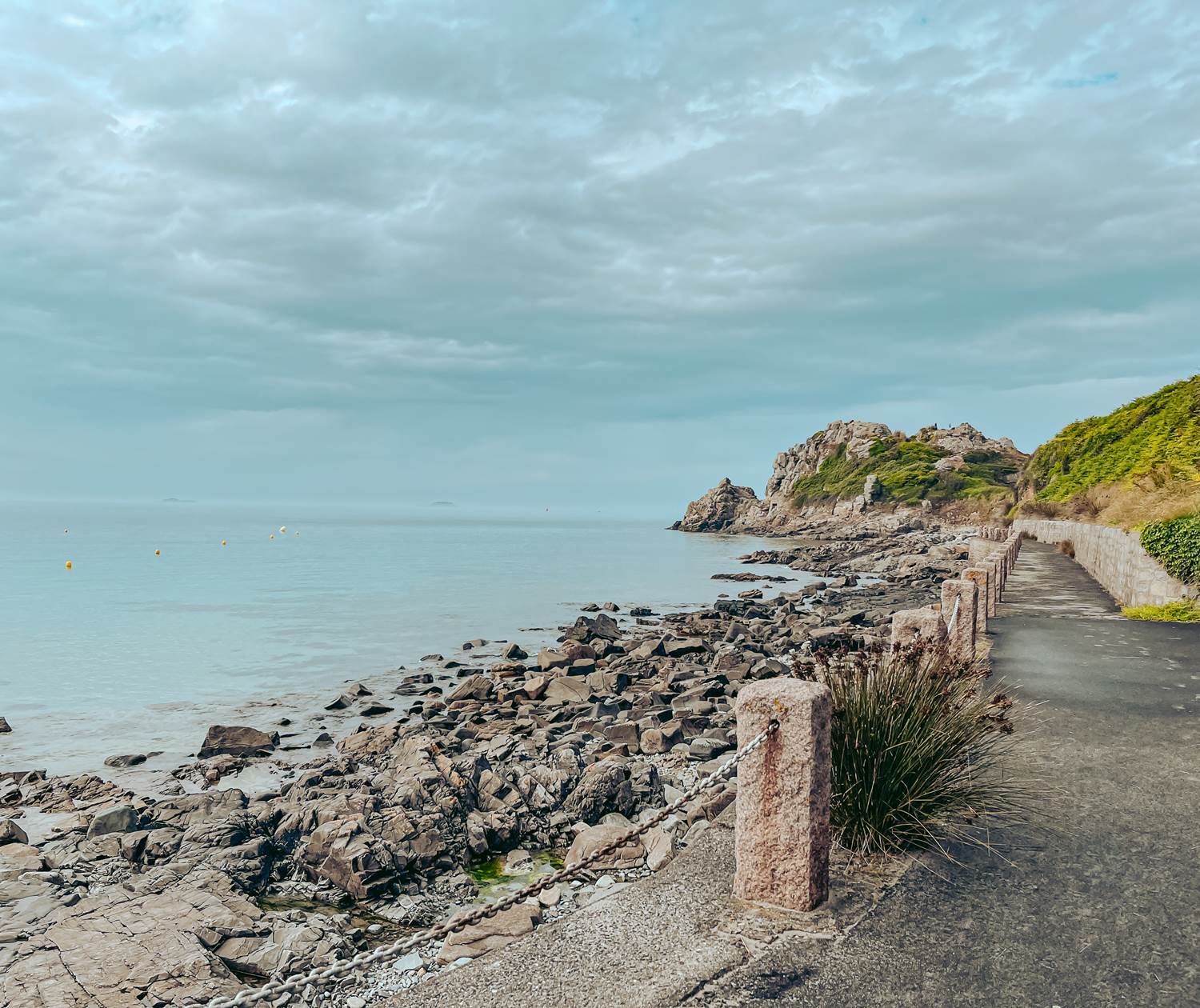 Balade de la Pointe du Château à Trestrignel