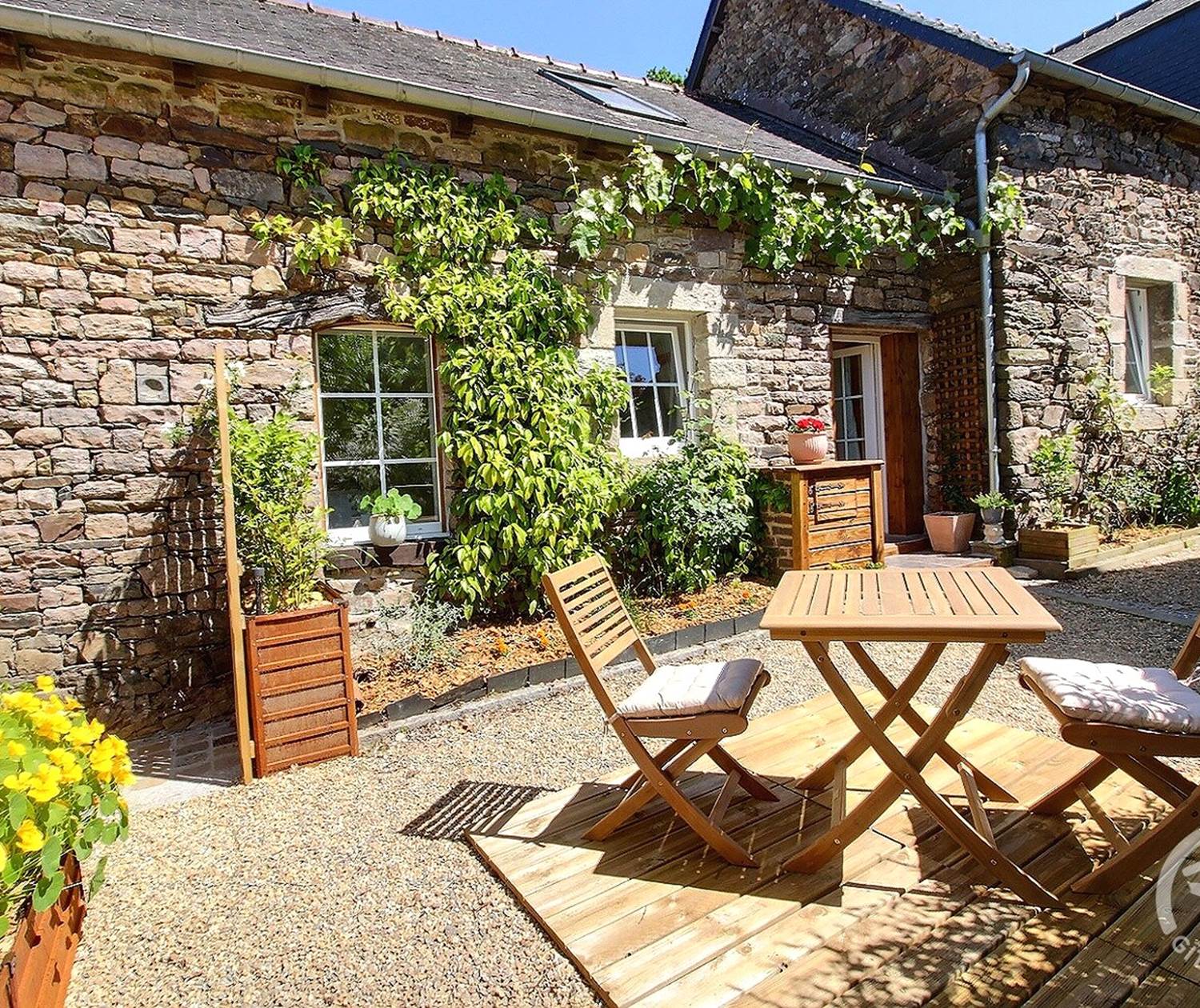 Kergroaz Maner Paimpol Bréhat Nature Terrasse fleurie