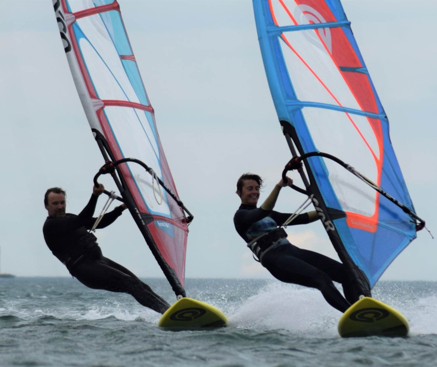 windsurf