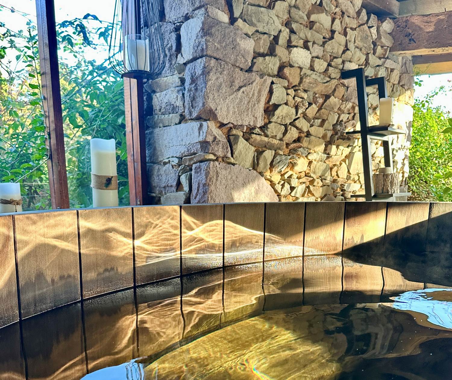 Les bienfaits du bain chaud Ofuro dont l'eau est reminéralisée au sel d'Epsom et sans produit chimique