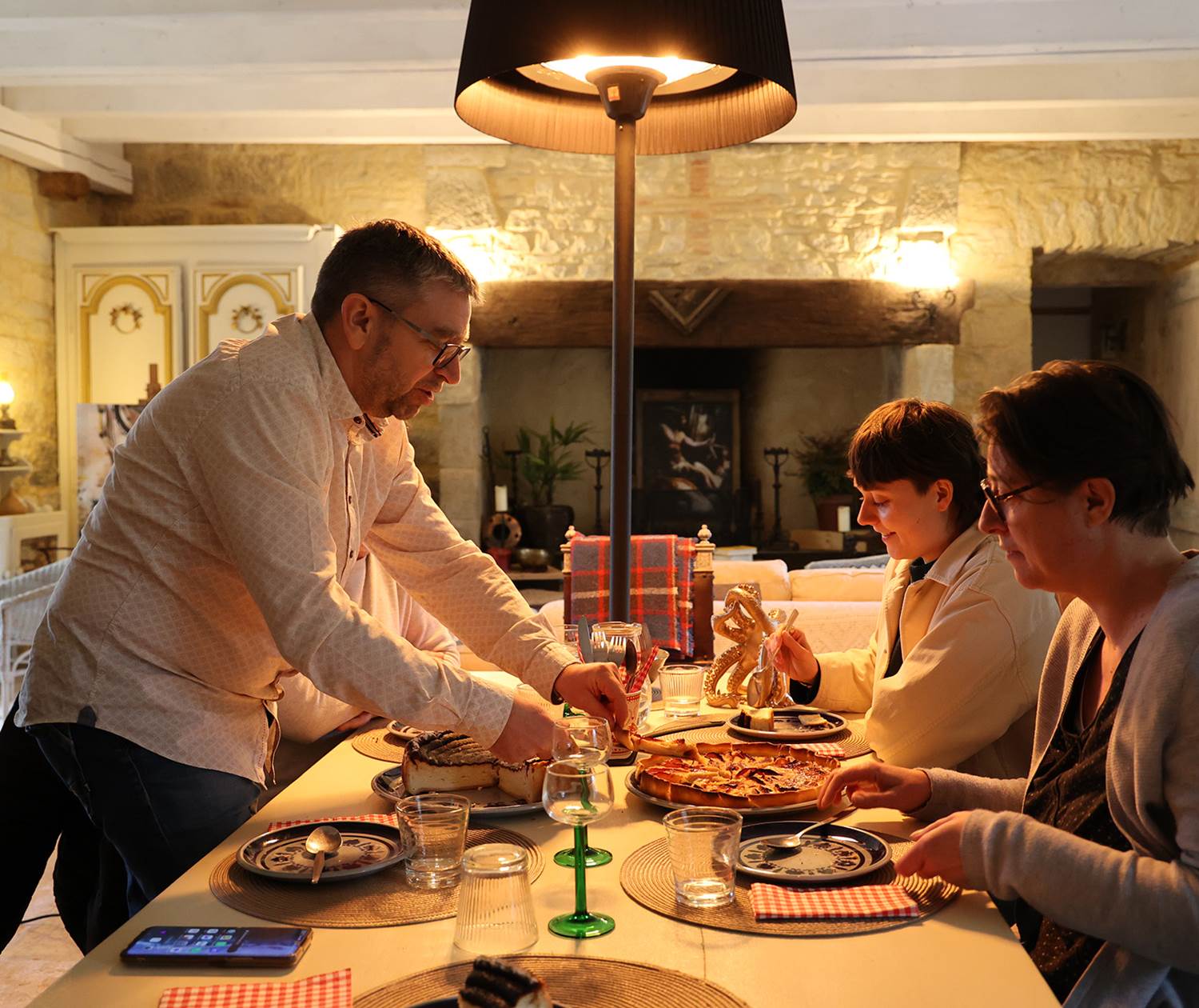 Repas alsacien servi au Château de Saint-Chamarand dans le Lot lors d’un séjour de groupe