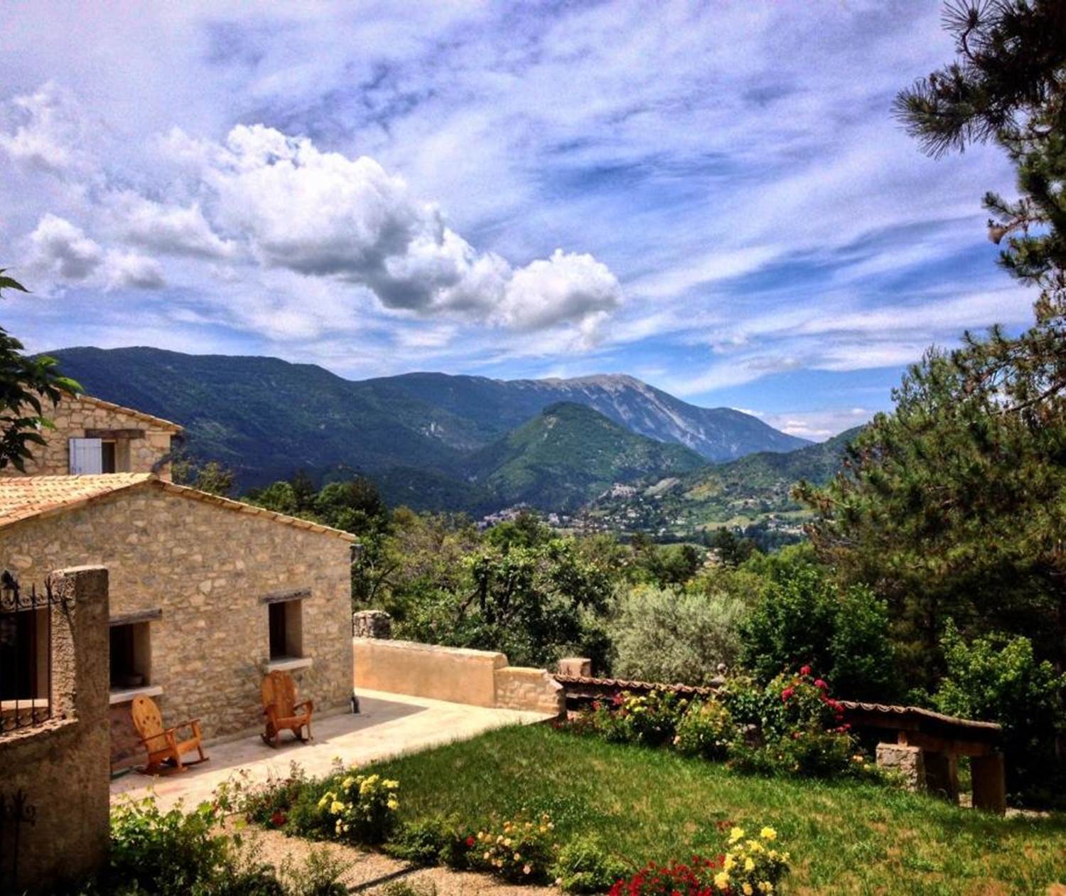 Le Deffends de Redon - vue sur le Mont Ventoux