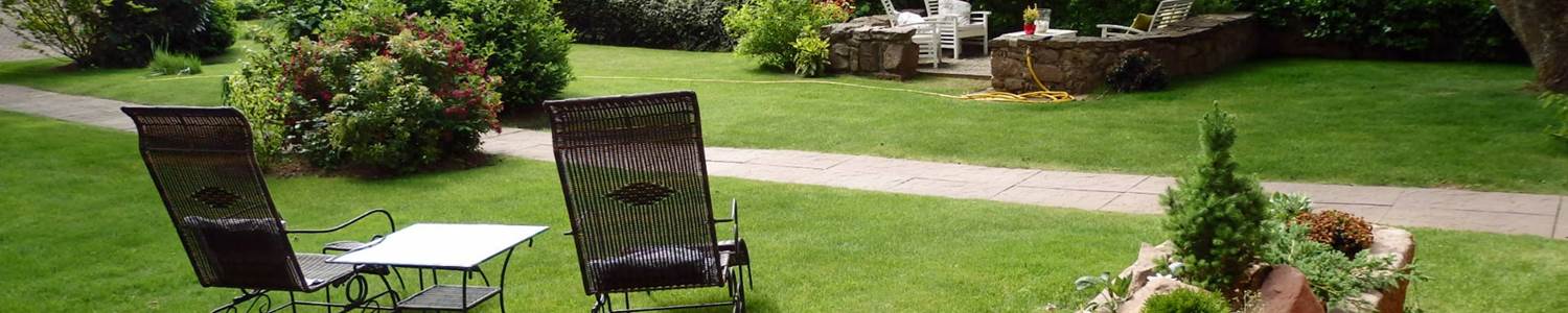 gîte avec un grand jardin clos
