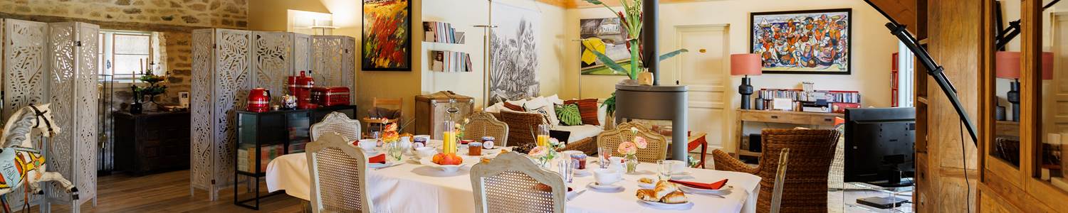 Le petit déjeuner dans le séjour