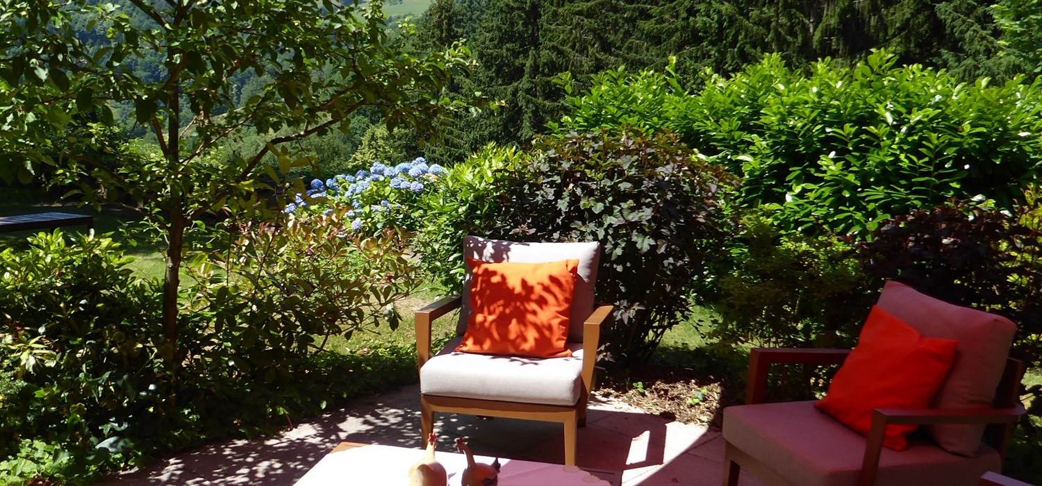 salon extérieur gite le Châtaignier
