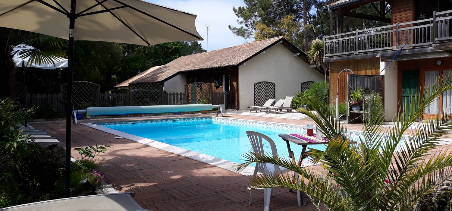 Terrasse, piscine chauffée Club DUNEA