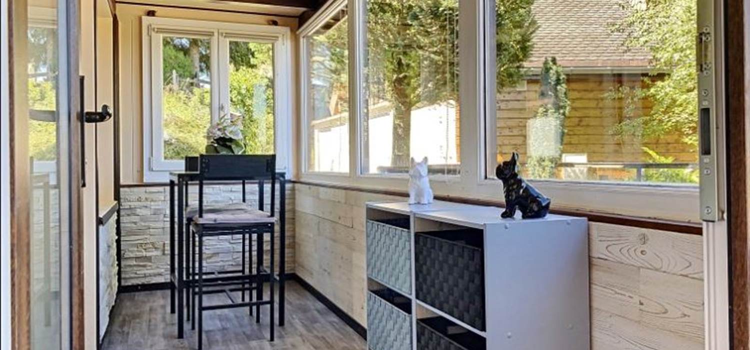 REFUGE_ECUREUILS_VERANDA