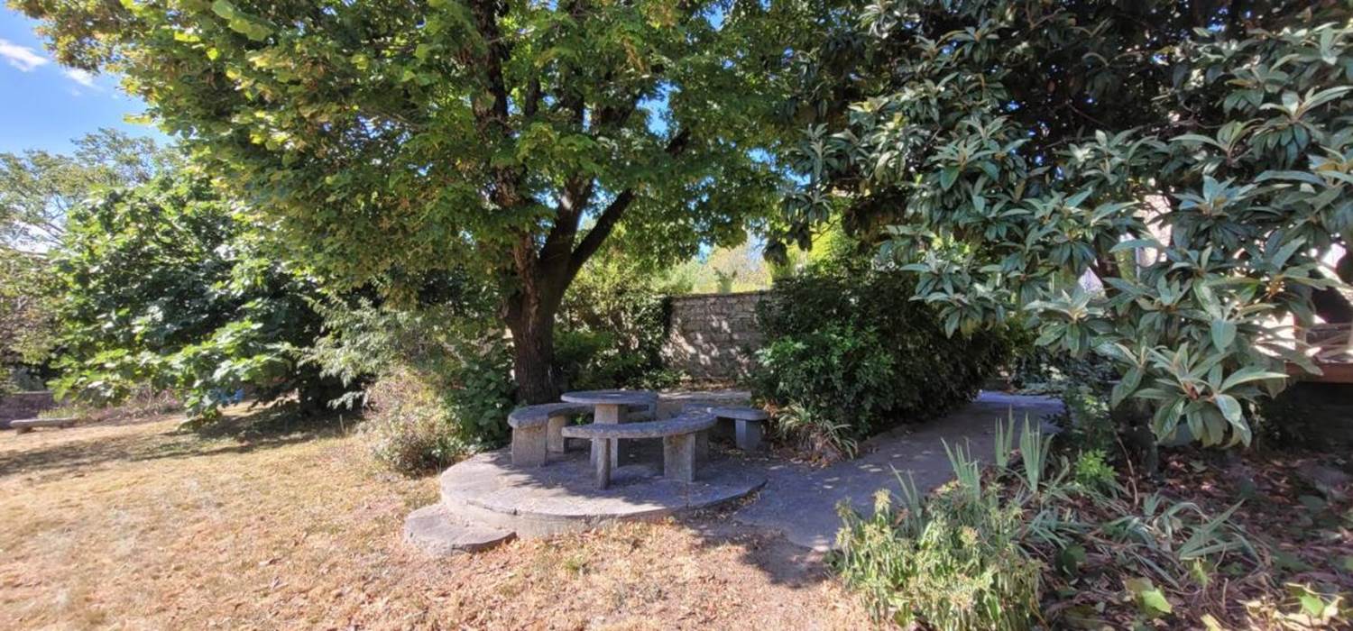 LE-DOMAINE-DU-SOULIER-Jardin