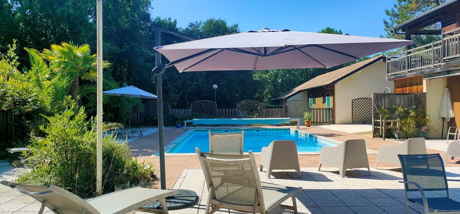 Terrasse de piscine Dunéa