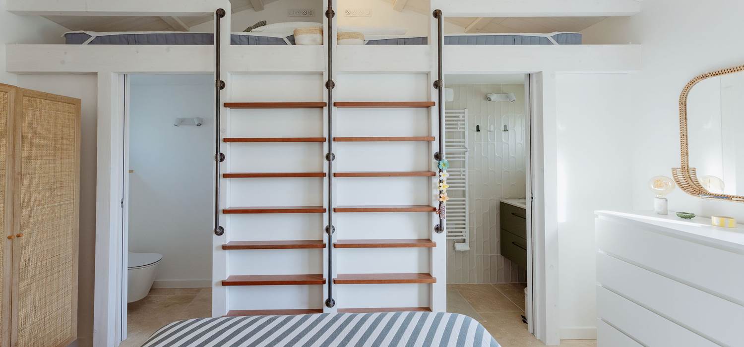 Villa Bleu Baya chambre 4 lit double indépendante + 2 lits simples en mezzanine