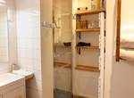 salle de bain avec douche à l’italienne