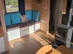 Cabane du Renard, banquette du salon