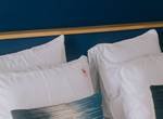 6 BD lit Kipli en 180 pour une nuit sereine dans la suite Royale Marcelle