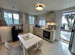 Espace de vie avec cuisine