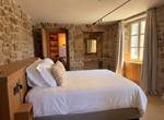 Chambre 11 - Lit