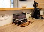 •	cuisine avec machine à café Senseo, à piston pour un vrai café