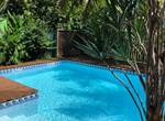 Detente-sous-les--tropiques-piscine-des-gites-l-or-des-caraibes