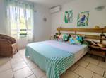 Gite-Bananier-chambre-parentale-detente