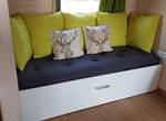 Cabane du Cerf, banquette salon