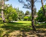 Détente dans le Parc de la Villa Oustal