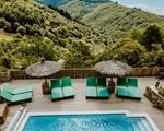 Piscine La Calade Ardèche Chirols