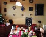 Petit déjeuner à l'intérieur