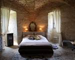 Chateau de Saint Chamarand, chambre des Templiers, la TOUR medievale