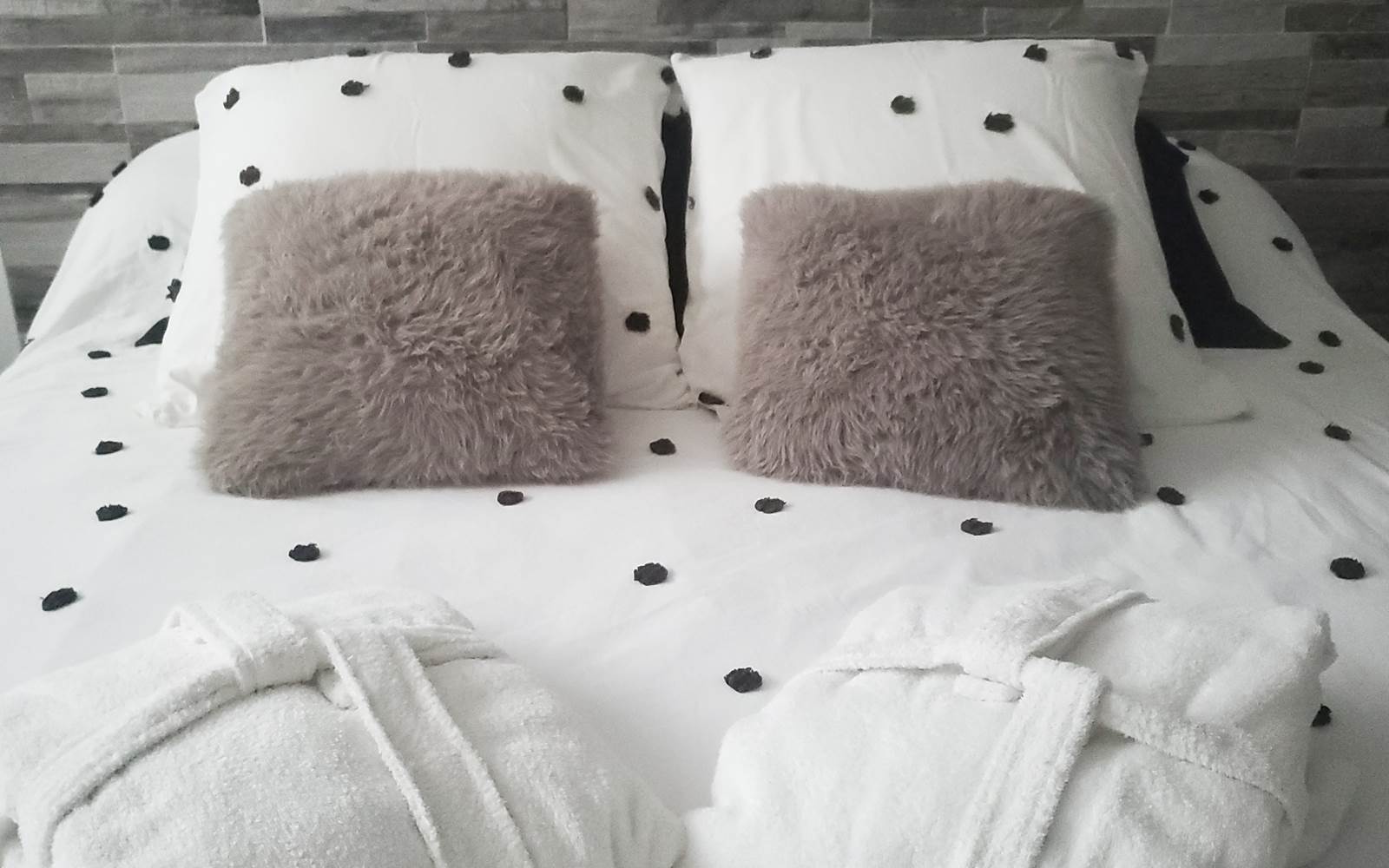 chambre-confort-peignoirs-spa