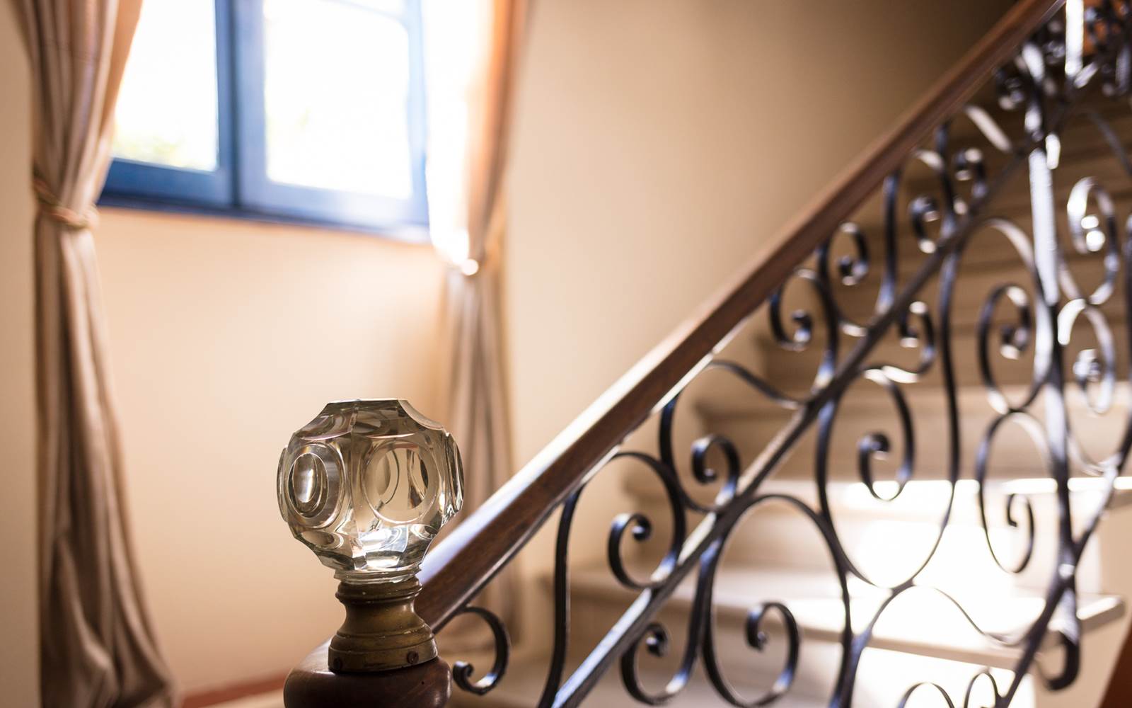 Mas des Sages escalier Aspheries