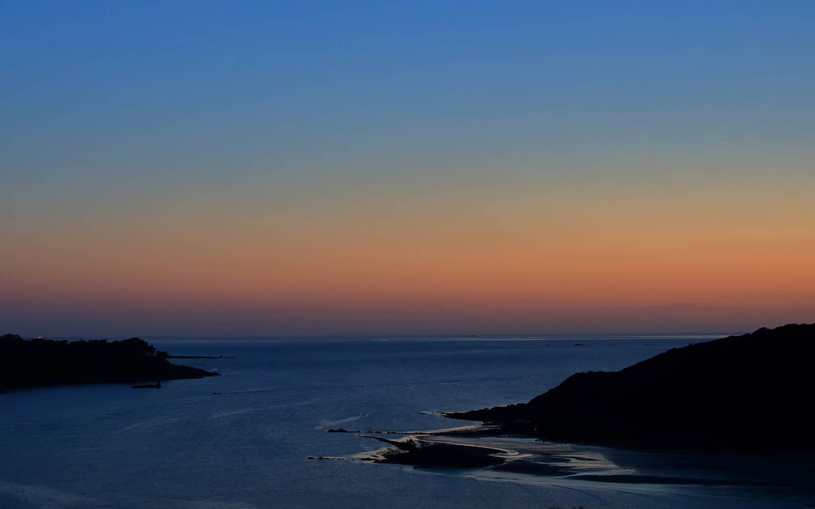 Coucher de soleil depuis la chapelle du Yaudet