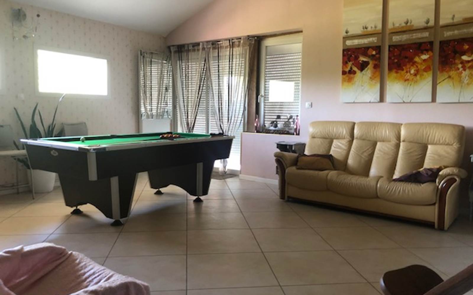 salon villa Maeltri
