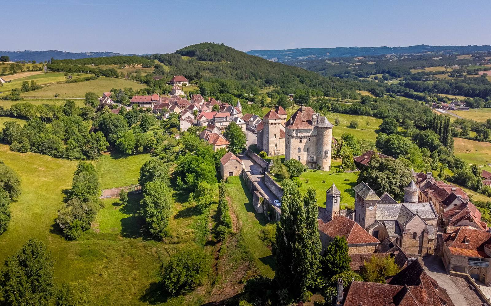 weelz-velo-electrique-o2feel-vern-adventure-tourisme-vallee-dordogne-ben-grivoz-2023--8-.jpg-1920px (1)