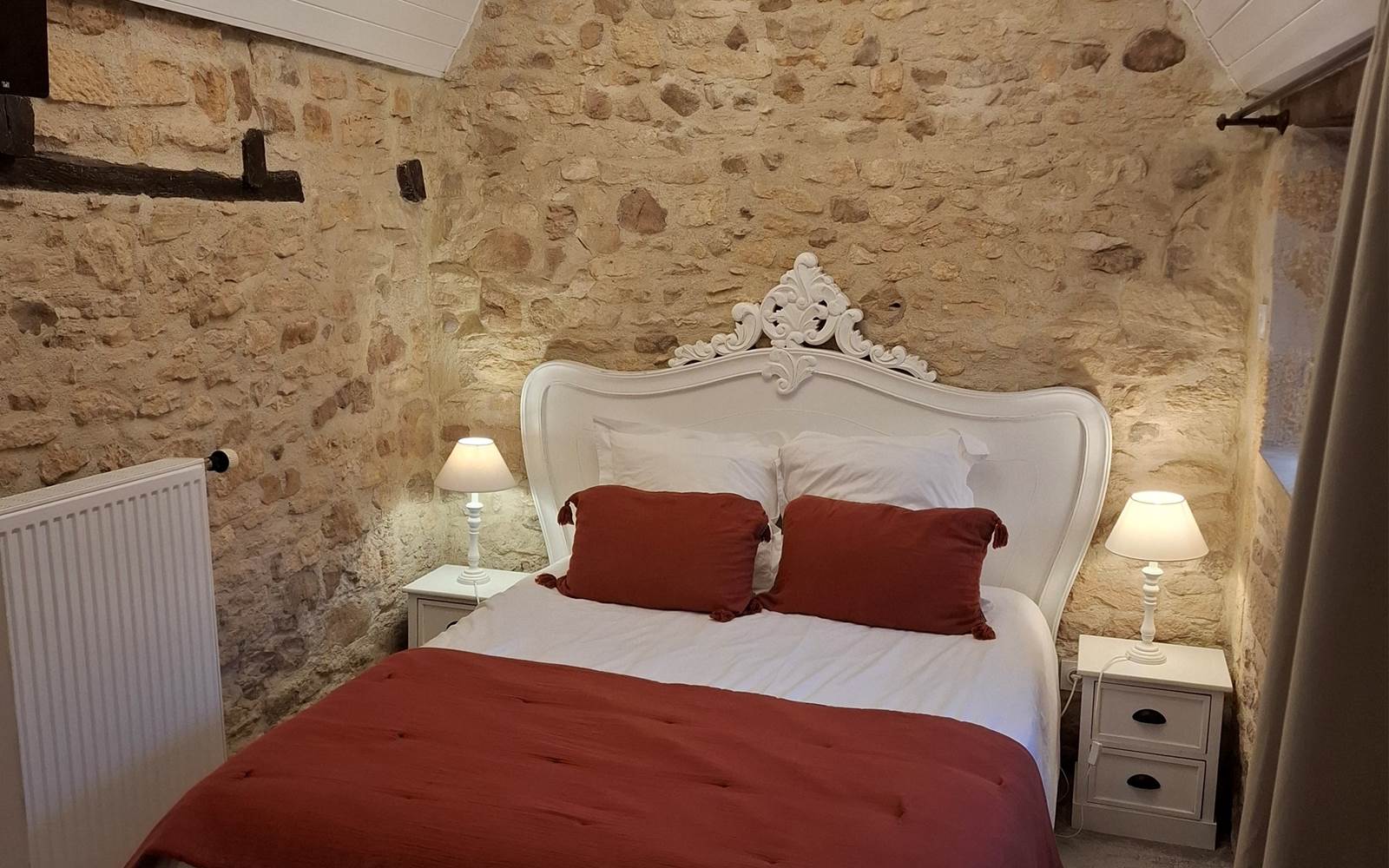 Chambres d'hotes-Les charmes de sarlat-chambre Cèdre.