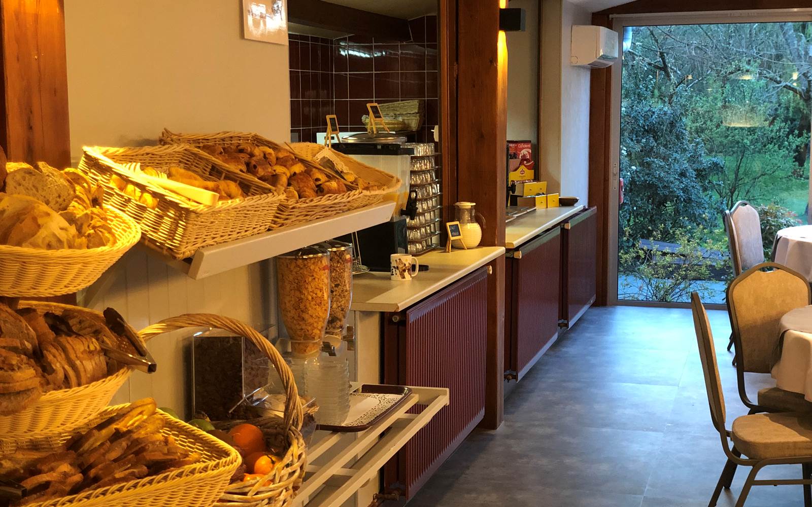 petit dejeuner buffet