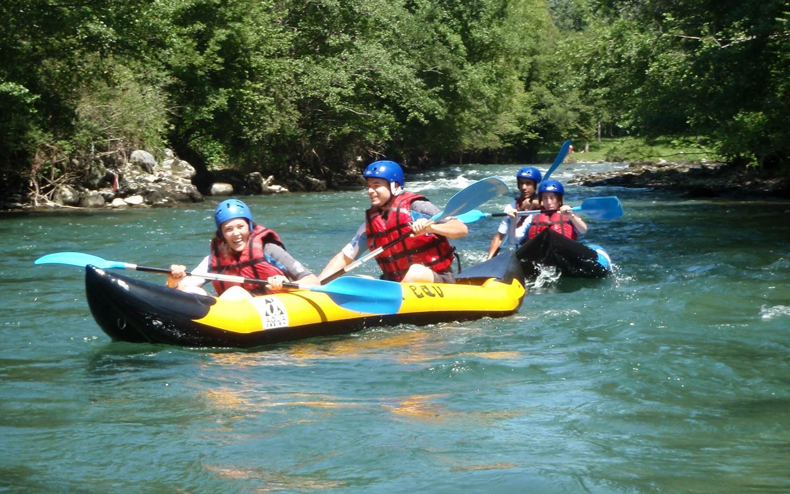 cano raft hot dog evasieau Lourdes